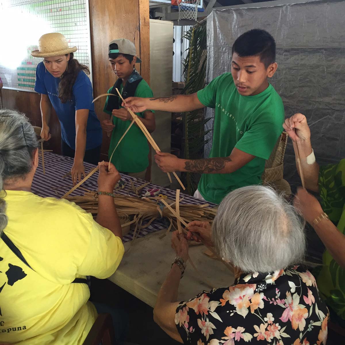 Kupuna event sponsored by Nalaniikaleomana Foundation and Life 360